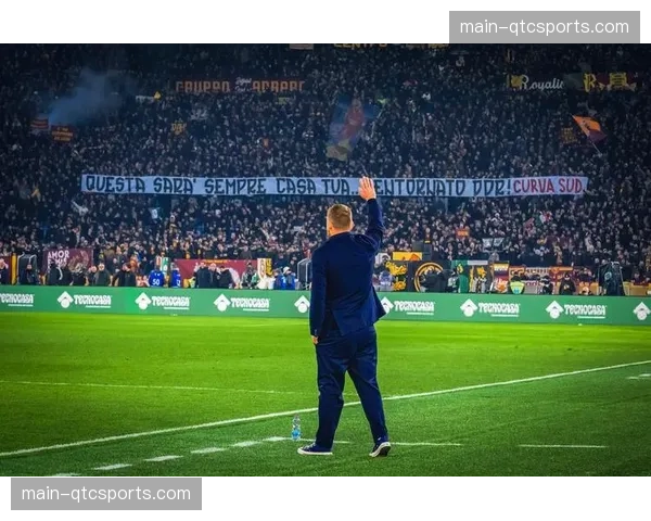 半场战报：罗马1-0拉齐奥，迪巴拉任意球破门，德罗西战术部署见效