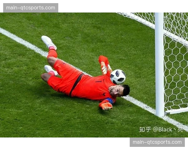 评论观点：VAR本赛季第三次介入改判点球，再次引发规则讨论