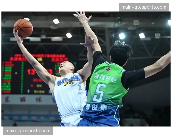 战术观察：现代CBA季后赛中，三分球投射的权重日益增加